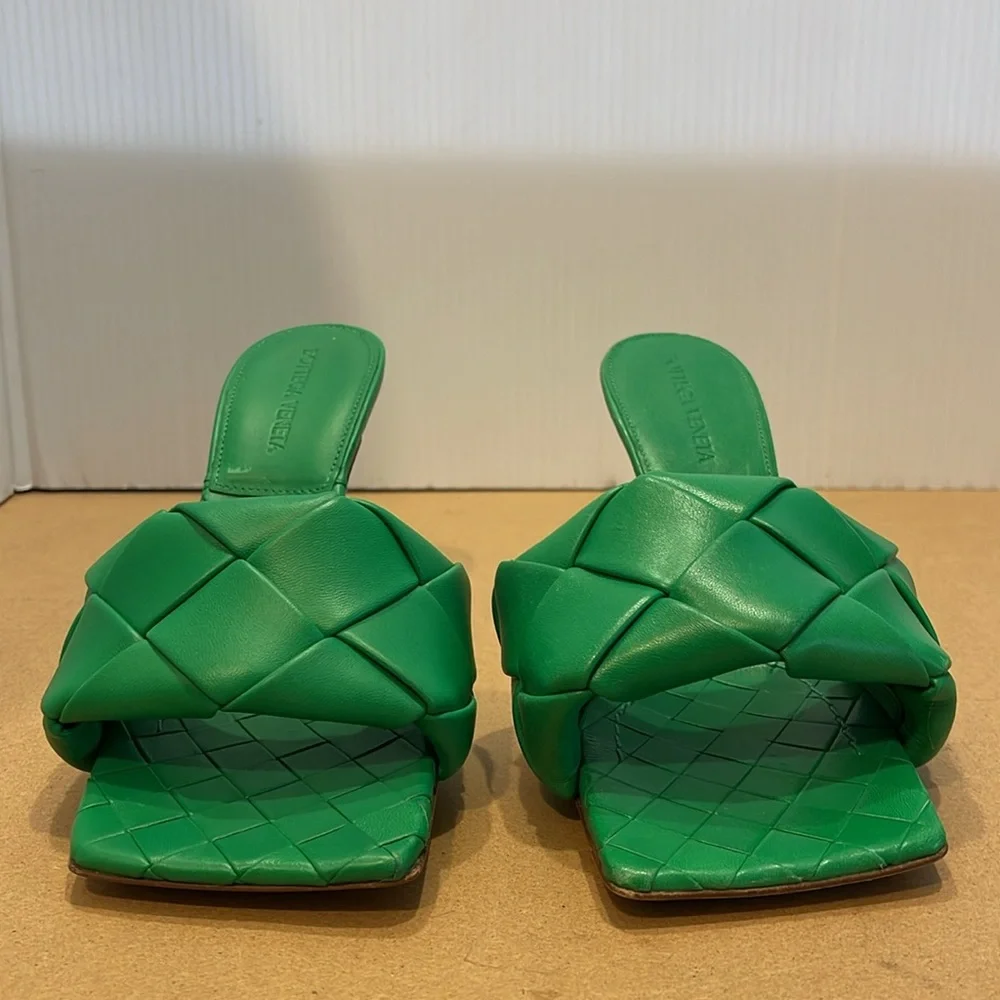 Bottega Veneta Lido Mules - Picture 4 of 10